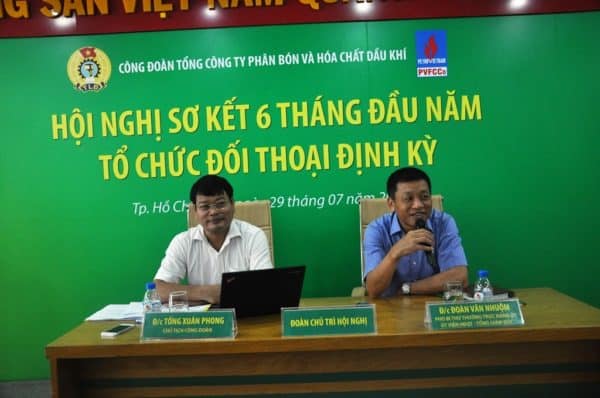 3 - Dc Doan Van Nhuom va TXP chu tri chuong trinh doi thoai dinh ky